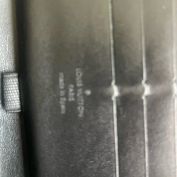 Louis Vuitton Classic Black leather zippy wallet organizer - Picture 10 of 16